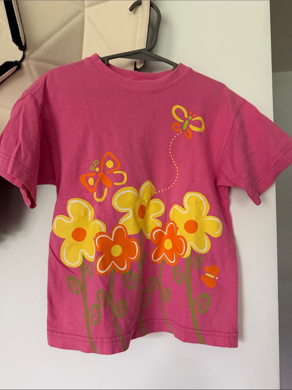 Vintage new moves 100% cotton Kids pink floral spring T-shirt size 5 medium